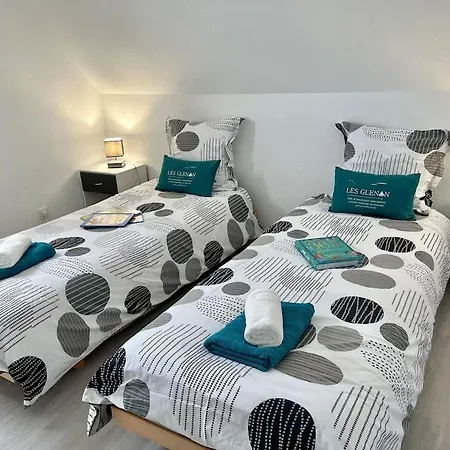 Perle Beach, Petite Maison Situee En Bord De Plage, Piscine. Дом отдыха